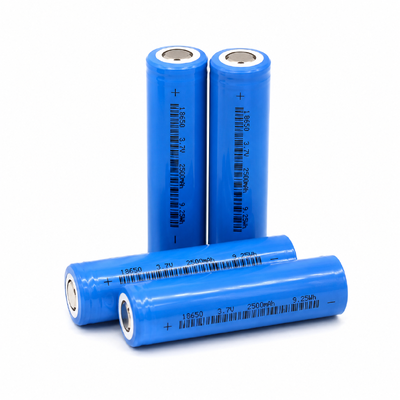 Kalite Yunfan Fabrika Tedarikleri 18650 2500mAh 3.7V Lityum Silindrik Hücre 1C Şarj 1.5C Serbestleştirme 500 Döngü Toplu Lityum Hücre Güç Ekipmanı Montajı Fabrika
